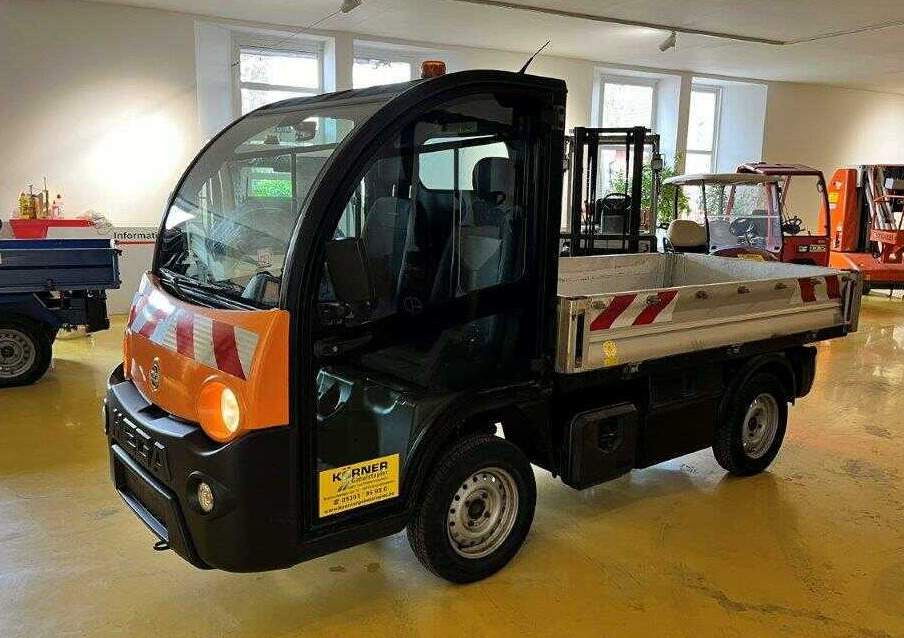 Mega E-Worker Kipper - Elektromos kishaszonjármű: 2 kép. Mega E-Worker Kipper - Elektromos kishaszonjármű: 2 kép.