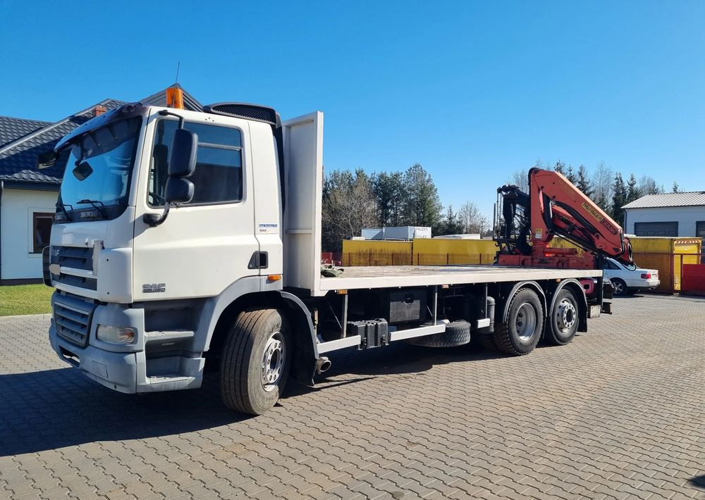 DAF CF 85 360 - Platós teherautó, Darus autó: 5 kép. DAF CF 85 360 - Platós teherautó, Darus autó: 5 kép.