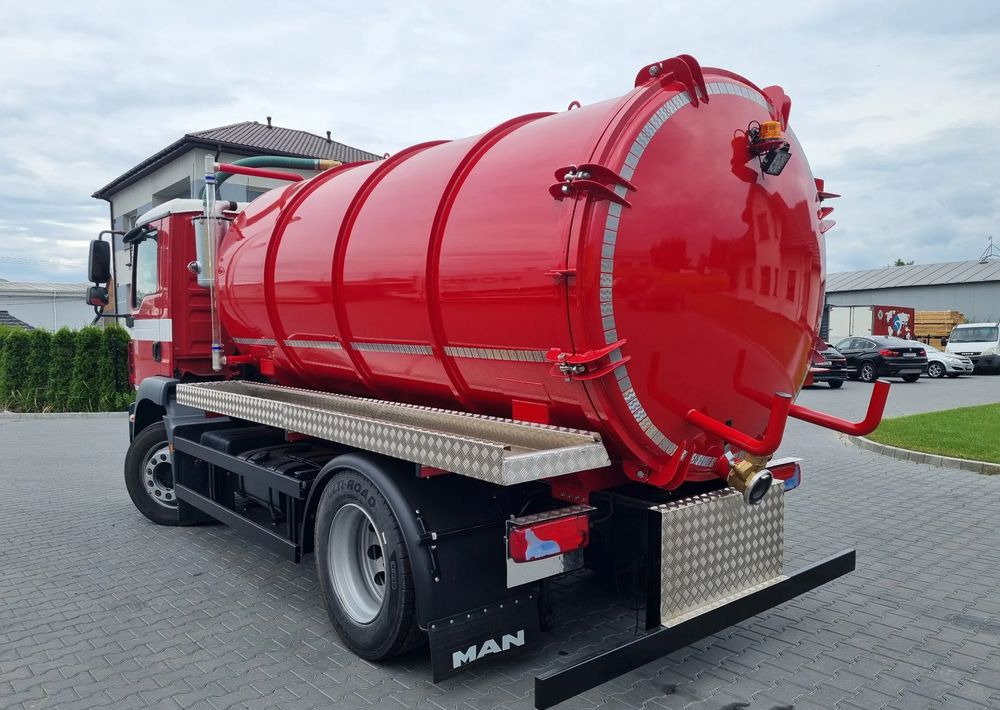 MAN TGM 18 340 - Szemetesautó: 4 kép. MAN TGM 18 340 - Szemetesautó: 4 kép.