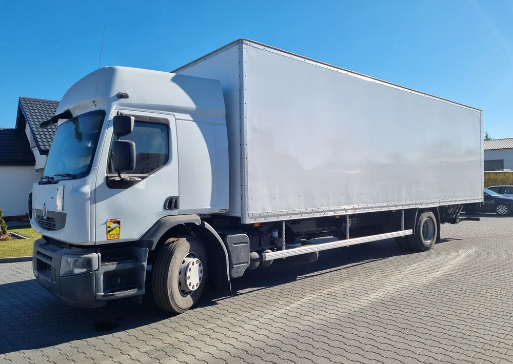 Renault Premium 270 - Dobozos felépítményű teherautó: 1 kép. Renault Premium 270 - Dobozos felépítményű teherautó: 1 kép.