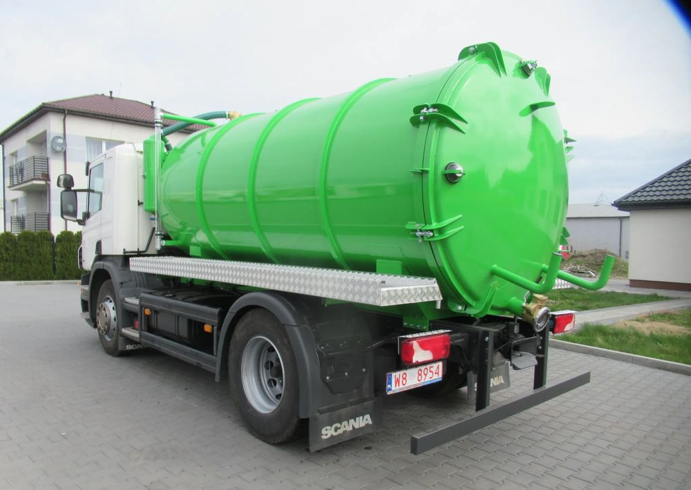 Scania P360 - Szemetesautó: 2 kép. Scania P360 - Szemetesautó: 2 kép.