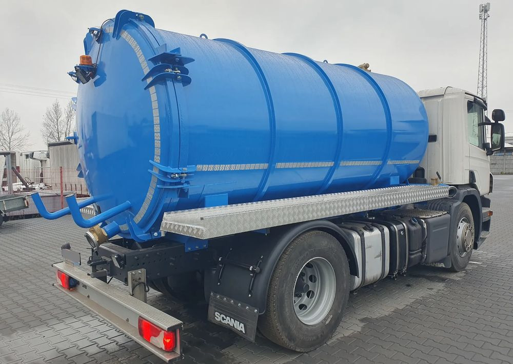 Scania P360 - Szemetesautó: 3 kép. Scania P360 - Szemetesautó: 3 kép.