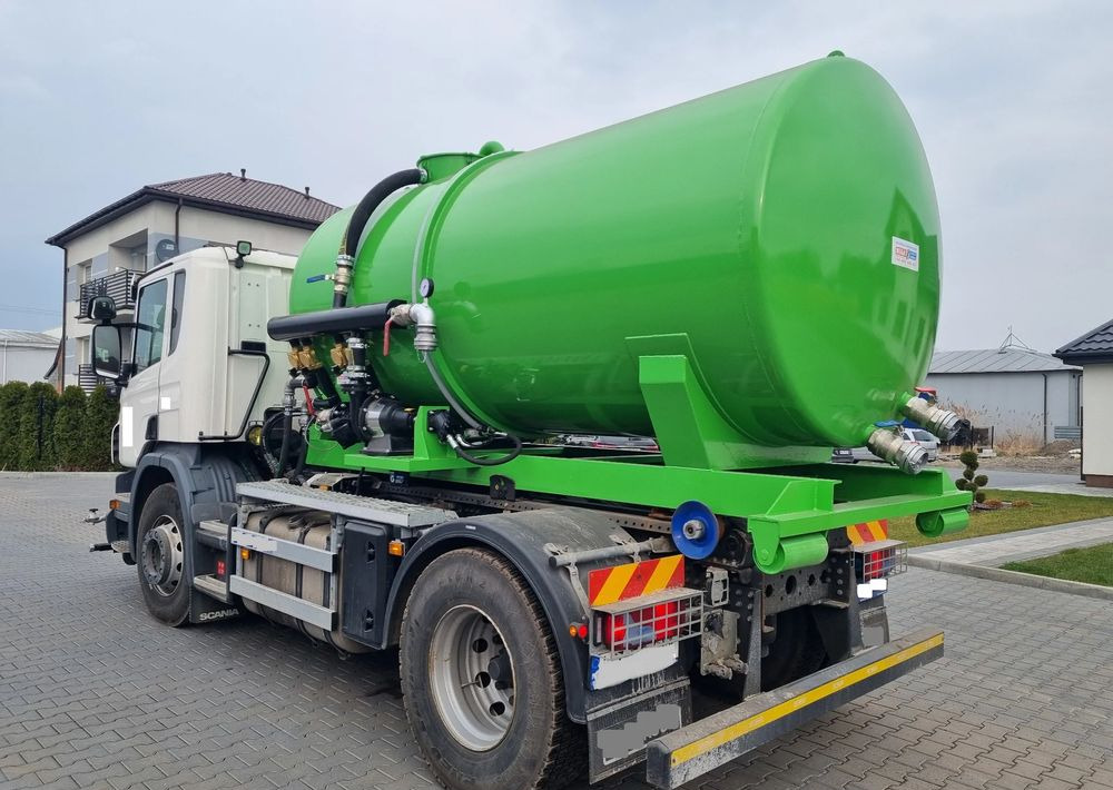 Scania SCANIA P360 Myjka drogowa - Szemetesautó: 4 kép. Scania SCANIA P360 Myjka drogowa - Szemetesautó: 4 kép.