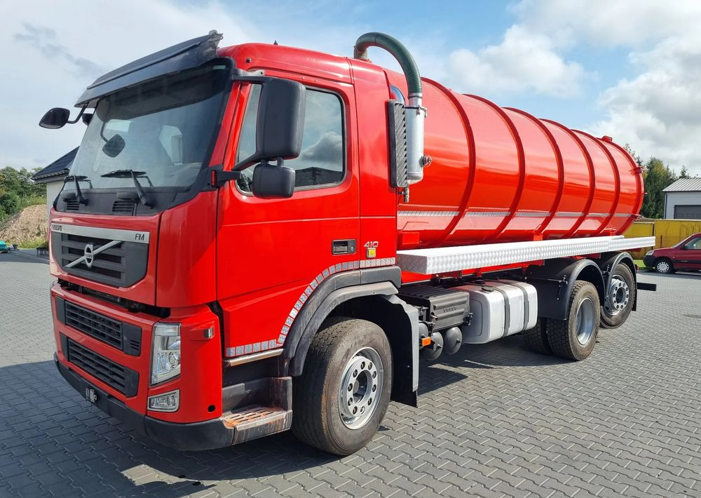 Volvo FM 410 - Szemetesautó: 1 kép. Volvo FM 410 - Szemetesautó: 1 kép.