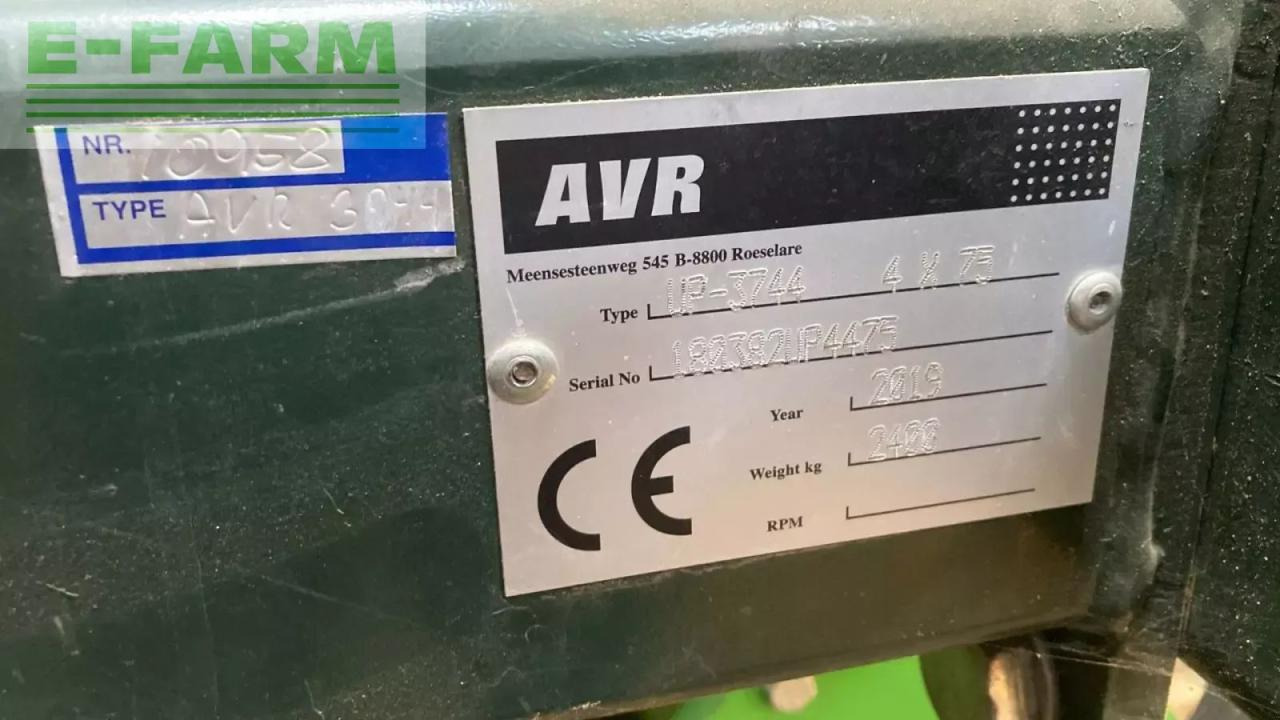 AVR up-3744 koplægger - Burgonyakombájn: 4 kép. AVR up-3744 koplægger - Burgonyakombájn: 4 kép.