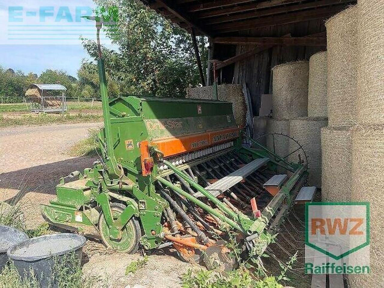 Amazone ad-302/kg302 - Szemenkénti vetőgép: 3 kép. Amazone ad-302/kg302 - Szemenkénti vetőgép: 3 kép.