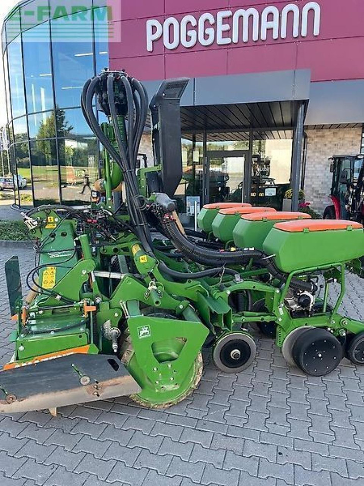 Szemenkénti vetőgép Amazone amazone avant 3002 säschine/ fronttank ftender 1600/ precea 3000-1 maisleger: 24 kép. Szemenkénti vetőgép Amazone amazone avant 3002 säschine/ fronttank ftender 1600/ precea 3000-1 maisleger: 24 kép.