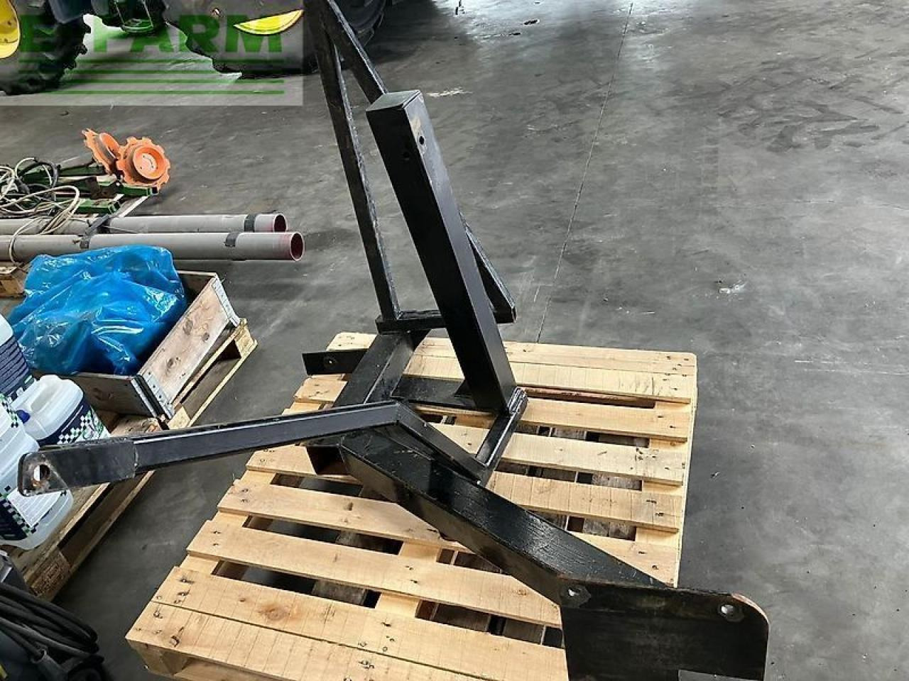 Amazone avant 6m. - kg600/2 - Szemenkénti vetőgép: 4 kép. Amazone avant 6m. - kg600/2 - Szemenkénti vetőgép: 4 kép.