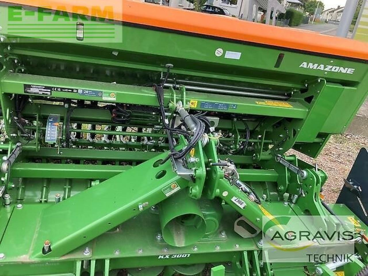Amazone cataya 3000 super - Szemenkénti vetőgép: 4 kép. Amazone cataya 3000 super - Szemenkénti vetőgép: 4 kép.