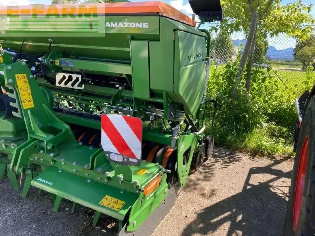Amazone cataya 3000 super + ke 3002 - Kombinált vetőgép: 3 kép. Amazone cataya 3000 super + ke 3002 - Kombinált vetőgép: 3 kép.