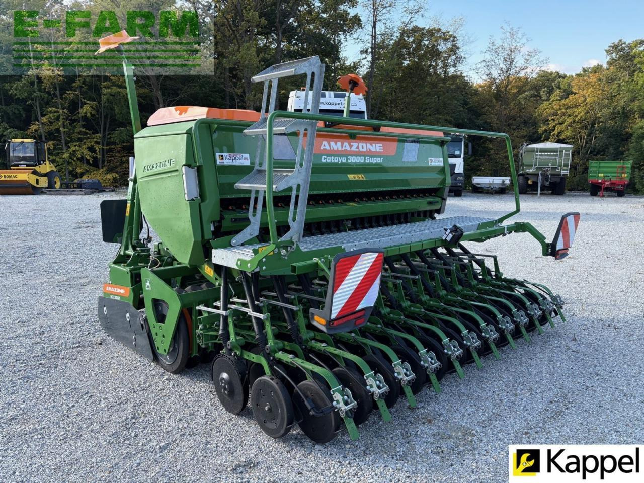Amazone cataya 3000 super mit kx 3001 kreiselgrubber - Kombinált vetőgép: 2 kép. Amazone cataya 3000 super mit kx 3001 kreiselgrubber - Kombinált vetőgép: 2 kép.