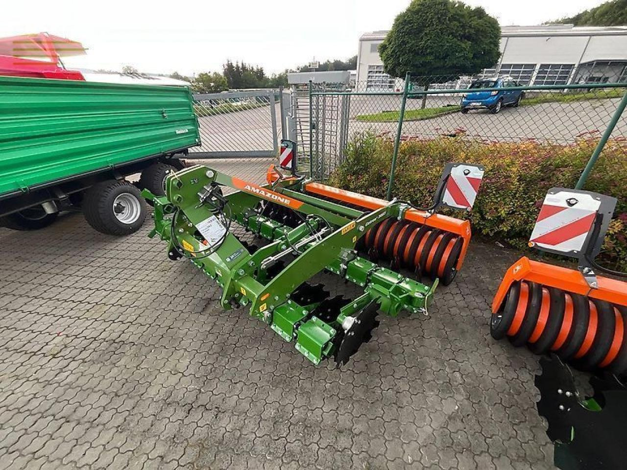 Amazone catros+ 3003 - Tárcsás borona: 4 kép. Amazone catros+ 3003 - Tárcsás borona: 4 kép.