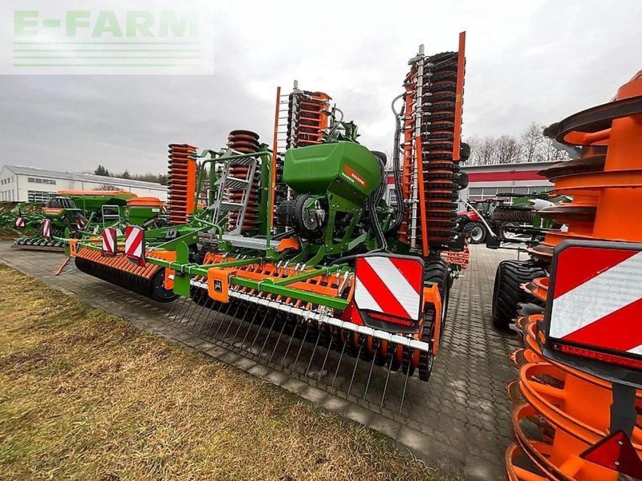 Amazone catros+ 8003-2 tx - Tárcsás borona: 3 kép. Amazone catros+ 8003-2 tx - Tárcsás borona: 3 kép.