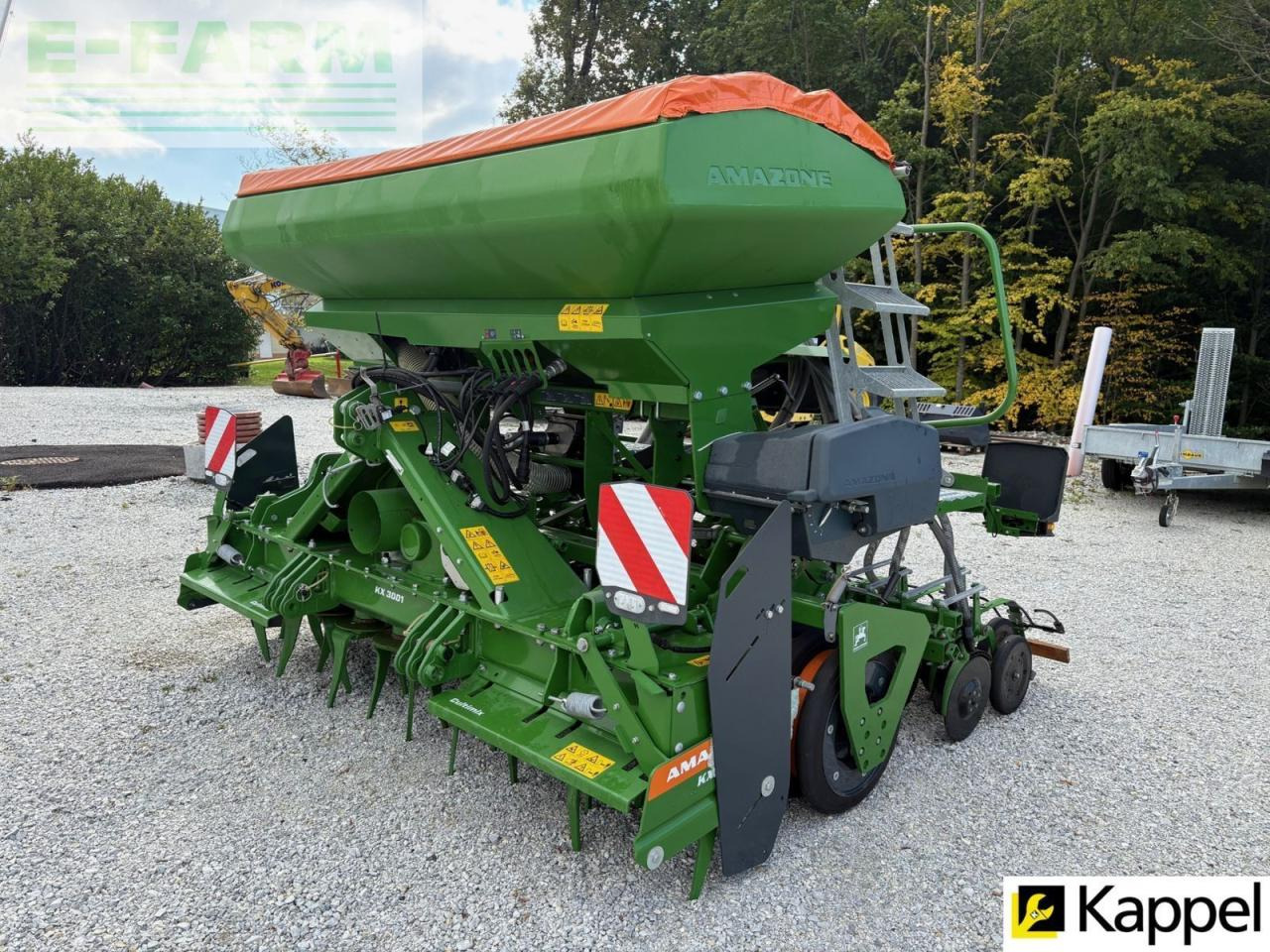 Amazone centaya 3000 super mit kx 3001 kreiselgrubber - Kombinált vetőgép: 1 kép. Amazone centaya 3000 super mit kx 3001 kreiselgrubber - Kombinált vetőgép: 1 kép.