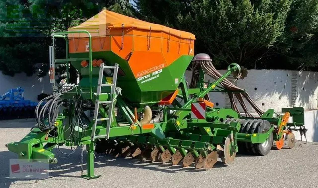 Amazone cirrus 3002 - Szemenkénti vetőgép: 1 kép. Amazone cirrus 3002 - Szemenkénti vetőgép: 1 kép.