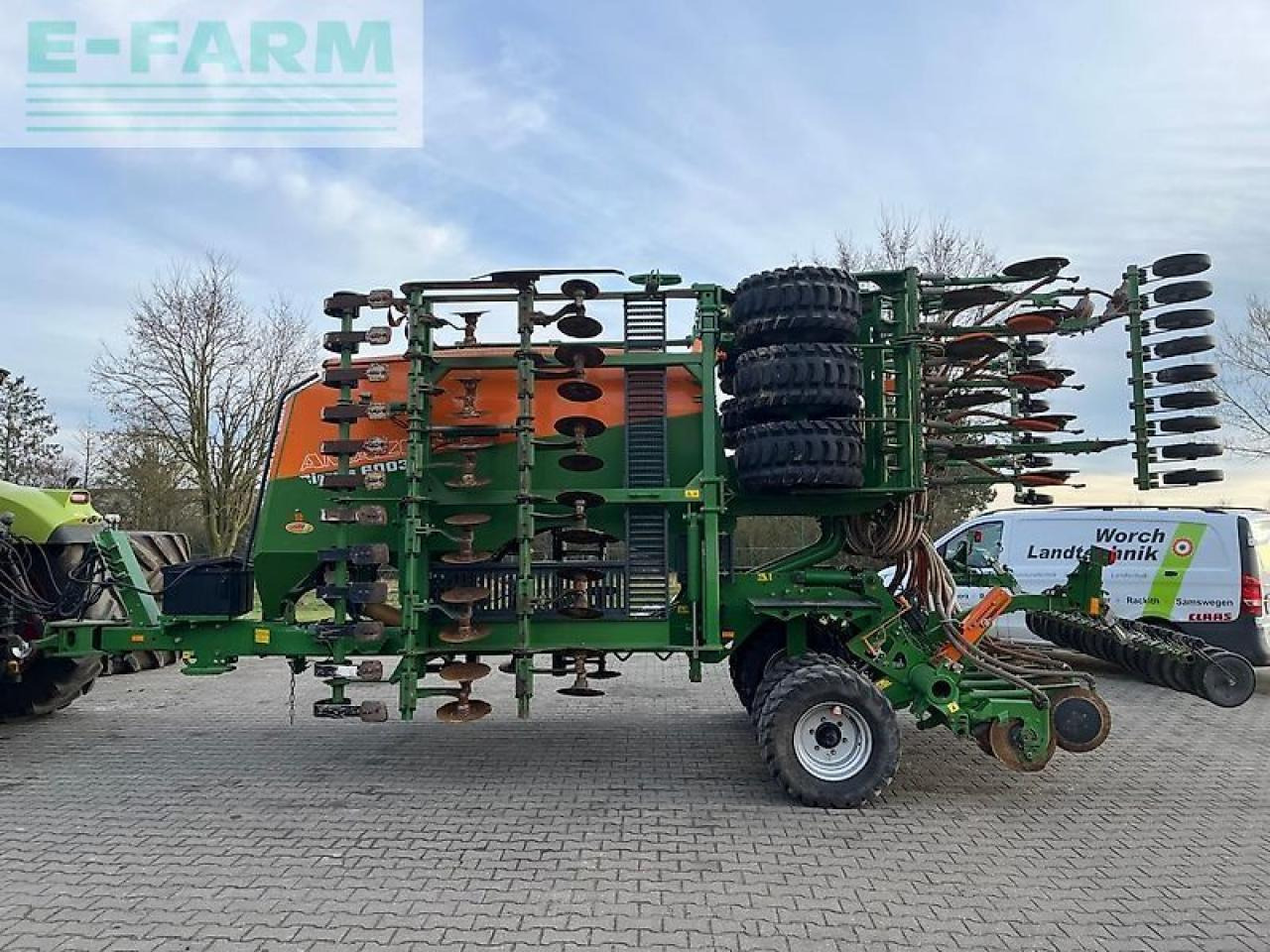 Amazone cirrus 6003-2 - Szemenkénti vetőgép: 3 kép. Amazone cirrus 6003-2 - Szemenkénti vetőgép: 3 kép.