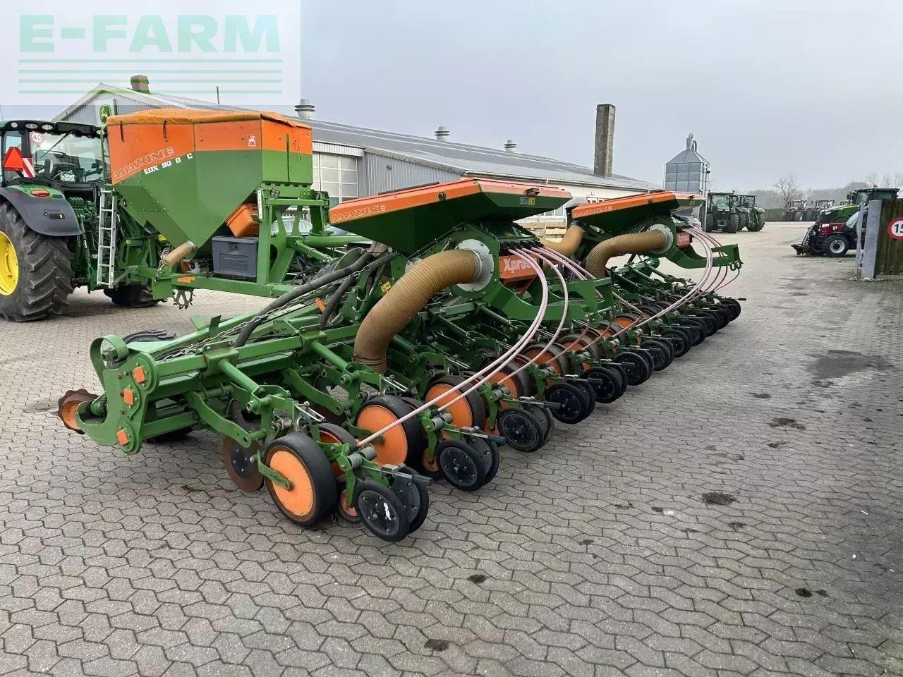 Amazone edx 9000-tc - Precíziós vetőgép: 3 kép. Amazone edx 9000-tc - Precíziós vetőgép: 3 kép.