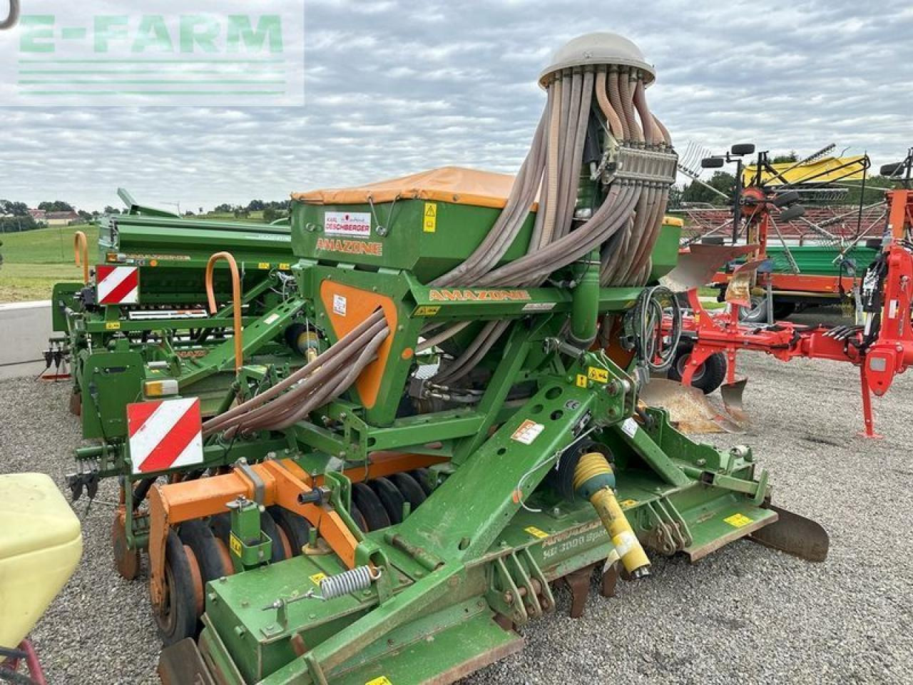 Amazone kg 3000 / ad-p 303 säkombination pneum. - Kombinált vetőgép: 2 kép. Amazone kg 3000 / ad-p 303 säkombination pneum. - Kombinált vetőgép: 2 kép.