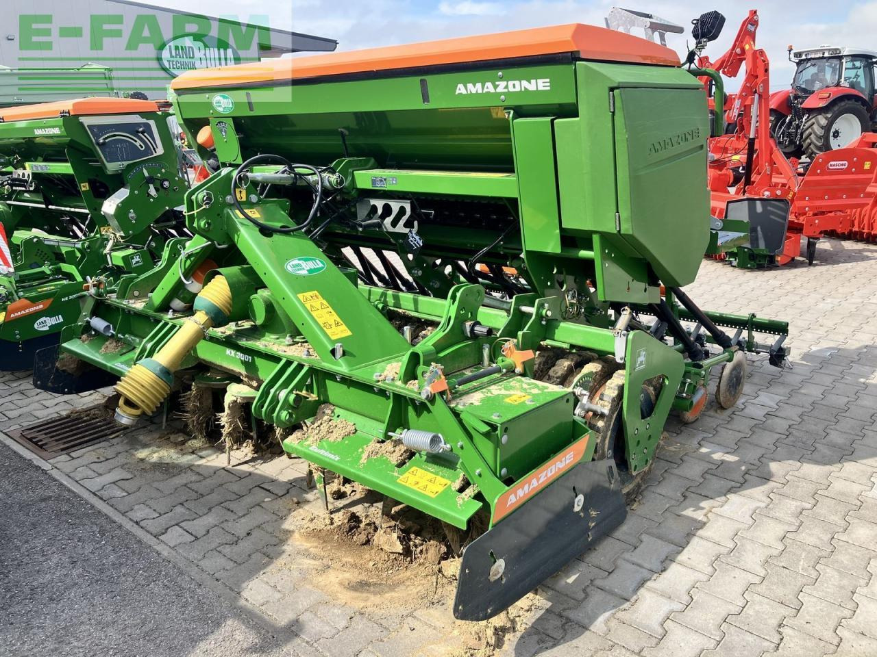Amazone kx 3001 / cataya 3000 super - isobus - Kombinált vetőgép: 1 kép. Amazone kx 3001 / cataya 3000 super - isobus - Kombinált vetőgép: 1 kép.