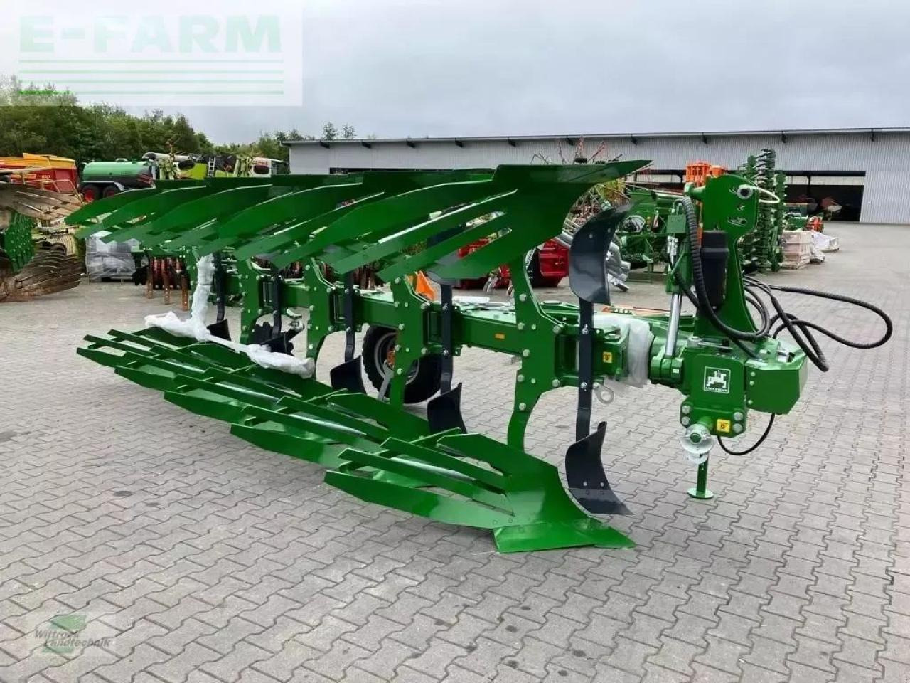 Amazone teres 300 v 5+0 - Eke: 3 kép. Amazone teres 300 v 5+0 - Eke: 3 kép.