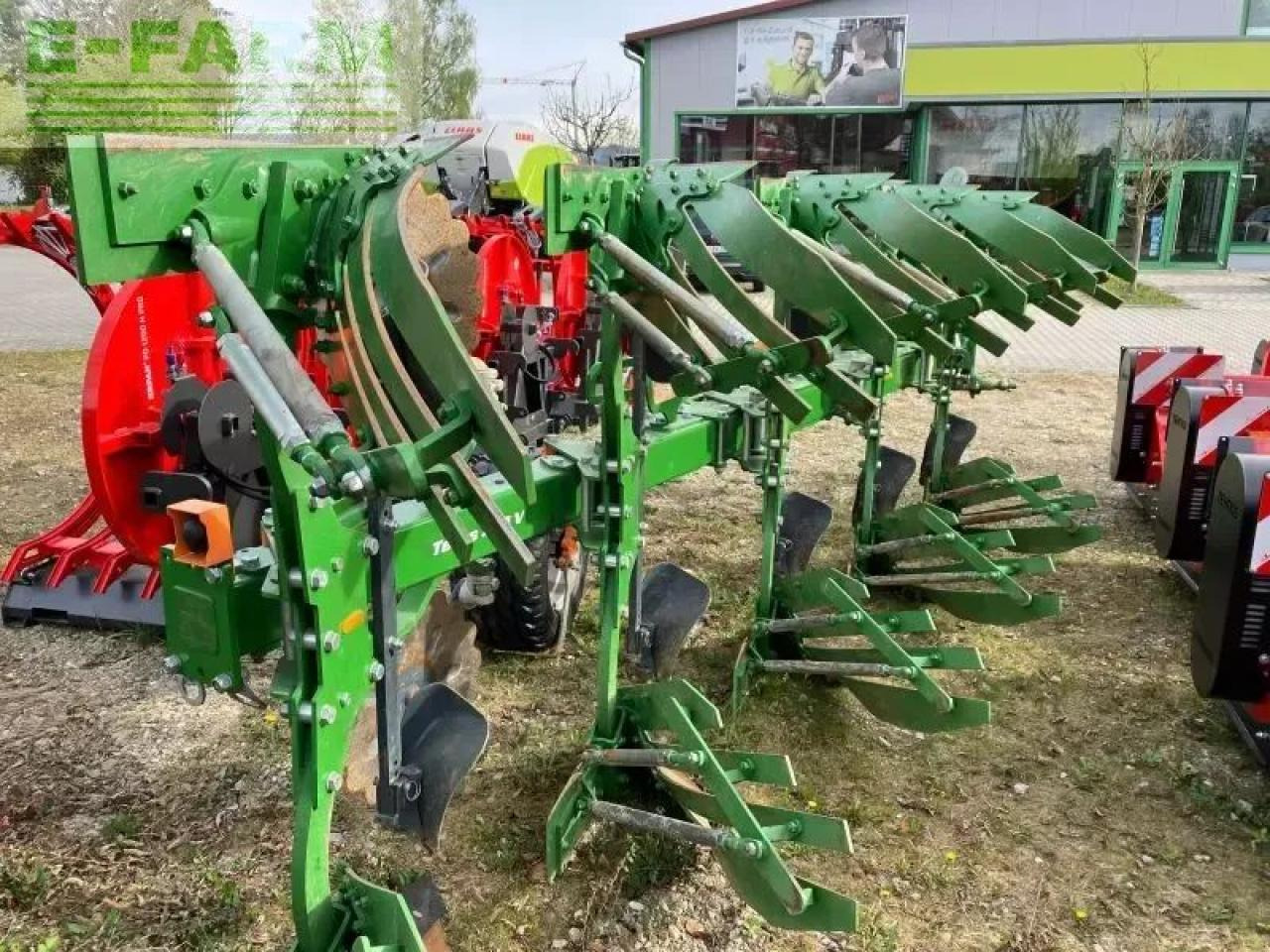 Amazone teres 300 v - Eke: 3 kép. Amazone teres 300 v - Eke: 3 kép.