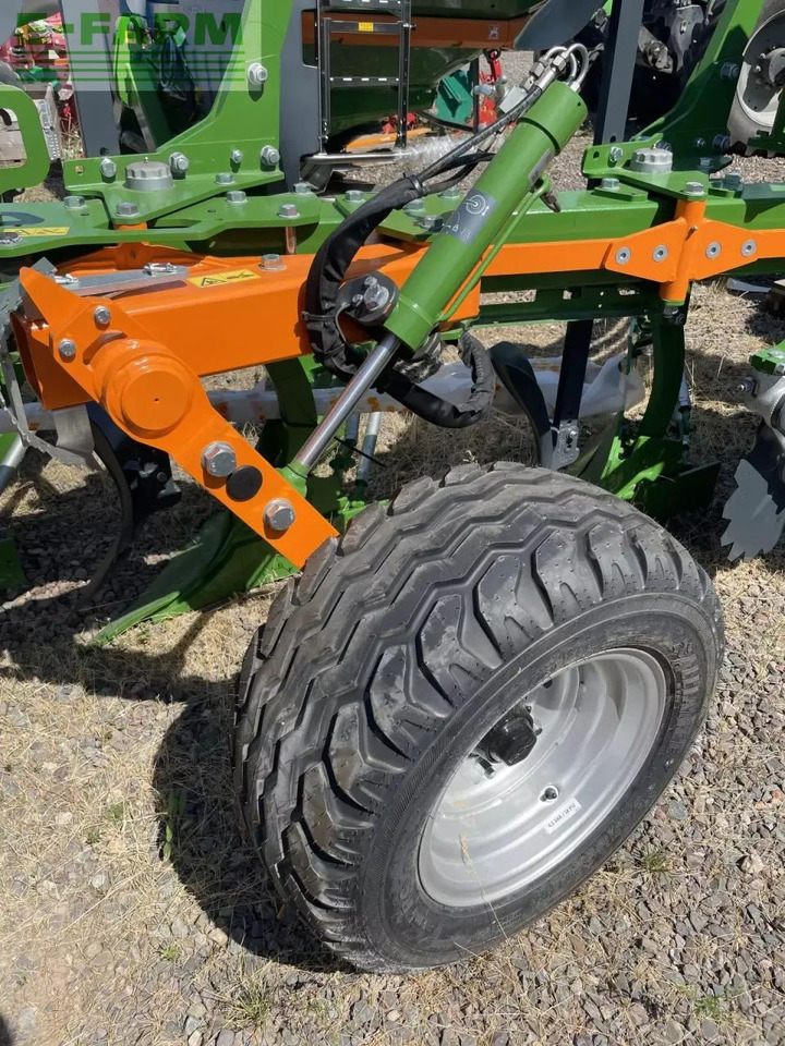 Amazone teres 300v5 100 - Eke: 4 kép. Amazone teres 300v5 100 - Eke: 4 kép.