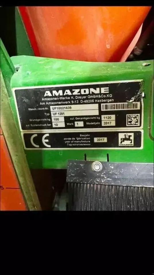 Amazone uf 1201 feldspritze - Vontatott permetezők: 5 kép. Amazone uf 1201 feldspritze - Vontatott permetezők: 5 kép.