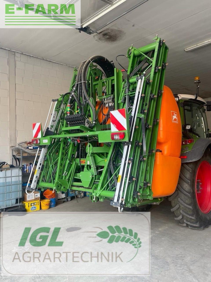 Amazone uf 1801 - Függesztett permetező: 2 kép. Amazone uf 1801 - Függesztett permetező: 2 kép.