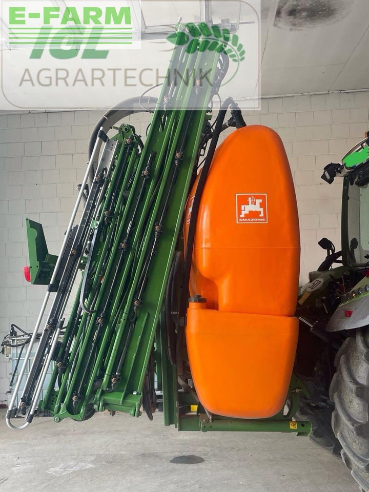 Amazone uf 1801 - Függesztett permetező: 1 kép. Amazone uf 1801 - Függesztett permetező: 1 kép.