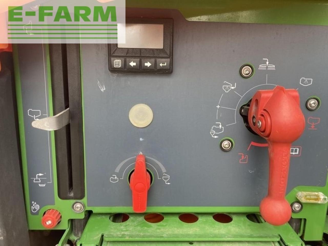 Amazone uf 2002, 25 cm düsenabstand - Függesztett permetező: 5 kép. Amazone uf 2002, 25 cm düsenabstand - Függesztett permetező: 5 kép.