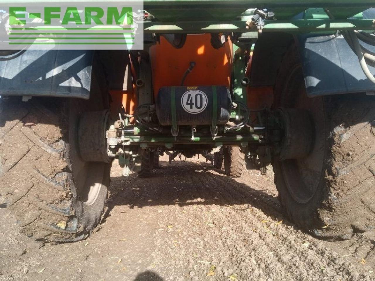 Vontatott permetezők Amazone ux 4200: 10 kép.