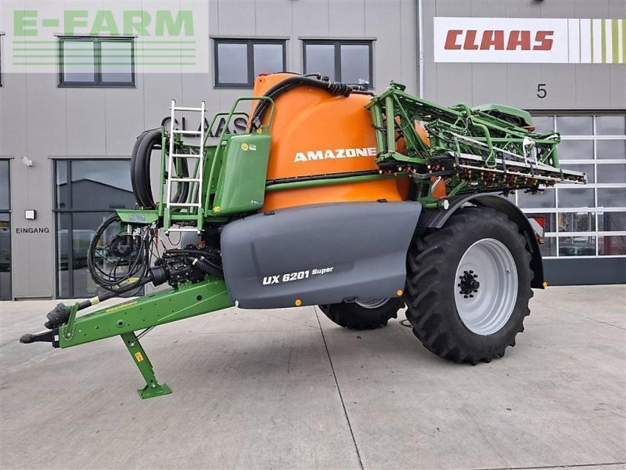 Amazone ux 6201 super - Vontatott permetezők: 1 kép. Amazone ux 6201 super - Vontatott permetezők: 1 kép.