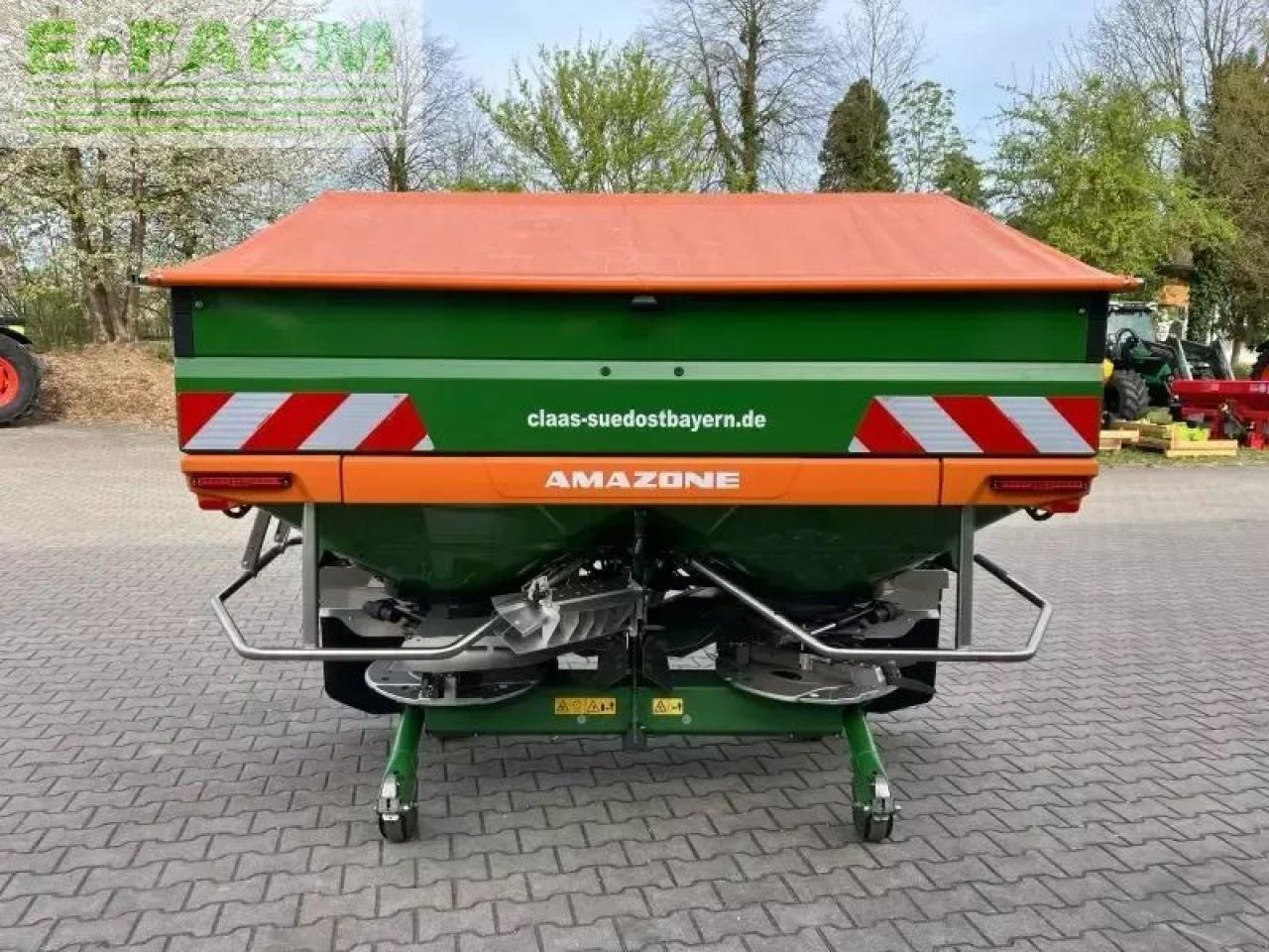 Amazone za-ts 1700 profis tronic - Műtrágyaszóró: 2 kép. Amazone za-ts 1700 profis tronic - Műtrágyaszóró: 2 kép.