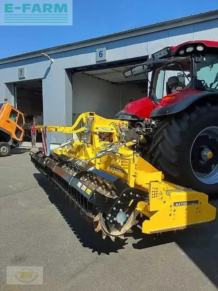 Bednar kator kn 5000 - Tárcsás borona: 2 kép. Bednar kator kn 5000 - Tárcsás borona: 2 kép.