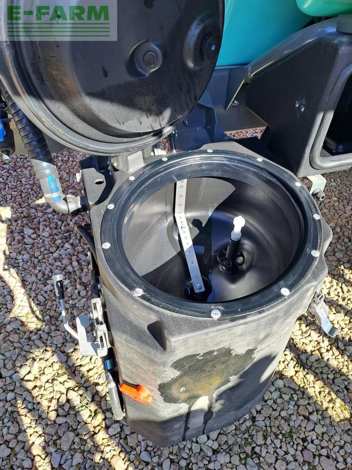 Berthoud VANTAGE 43-46 AX 24 - Vontatott permetezők: 5 kép. Berthoud VANTAGE 43-46 AX 24 - Vontatott permetezők: 5 kép.