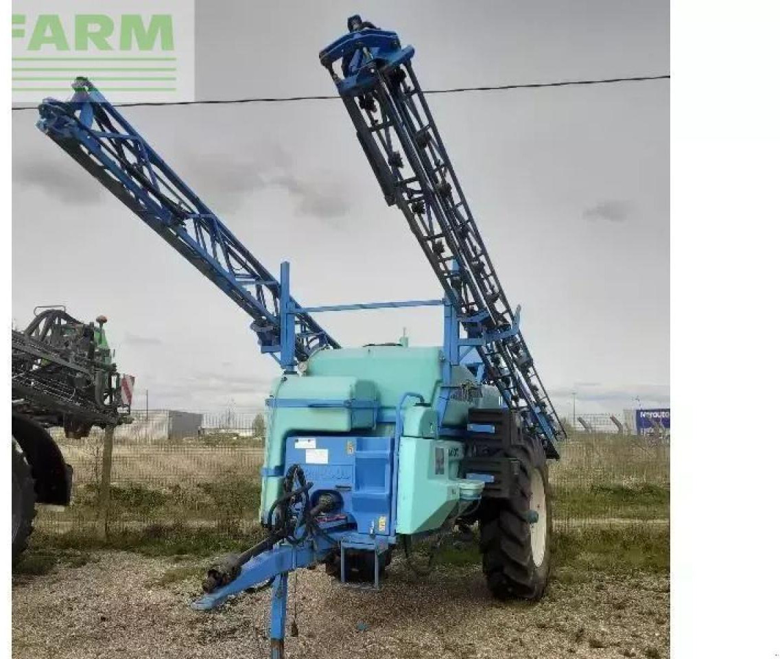 Berthoud major 3200 - Vontatott permetezők: 1 kép. Berthoud major 3200 - Vontatott permetezők: 1 kép.