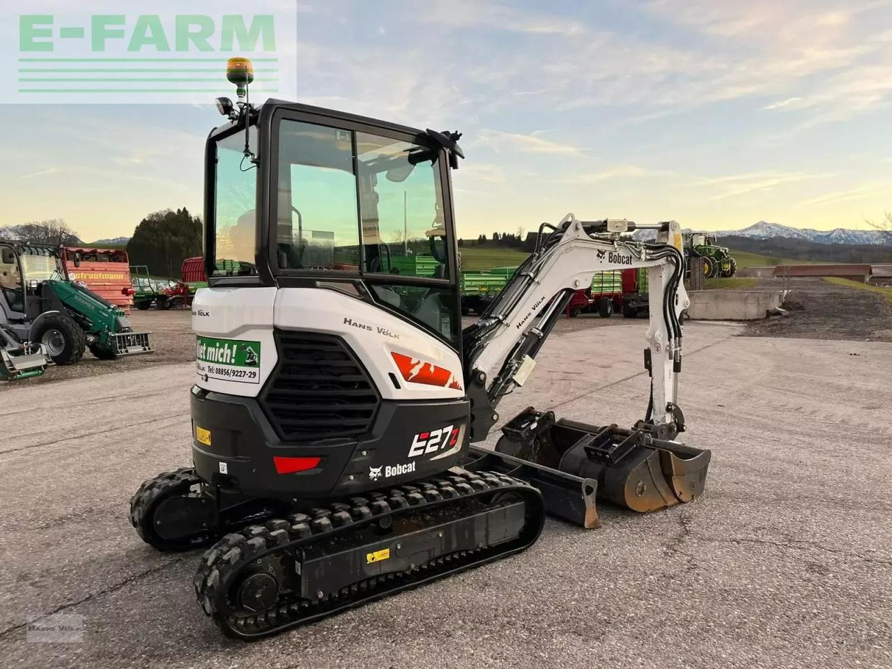 Bobcat e 27z - Minikotró: 5 kép. Bobcat e 27z - Minikotró: 5 kép.