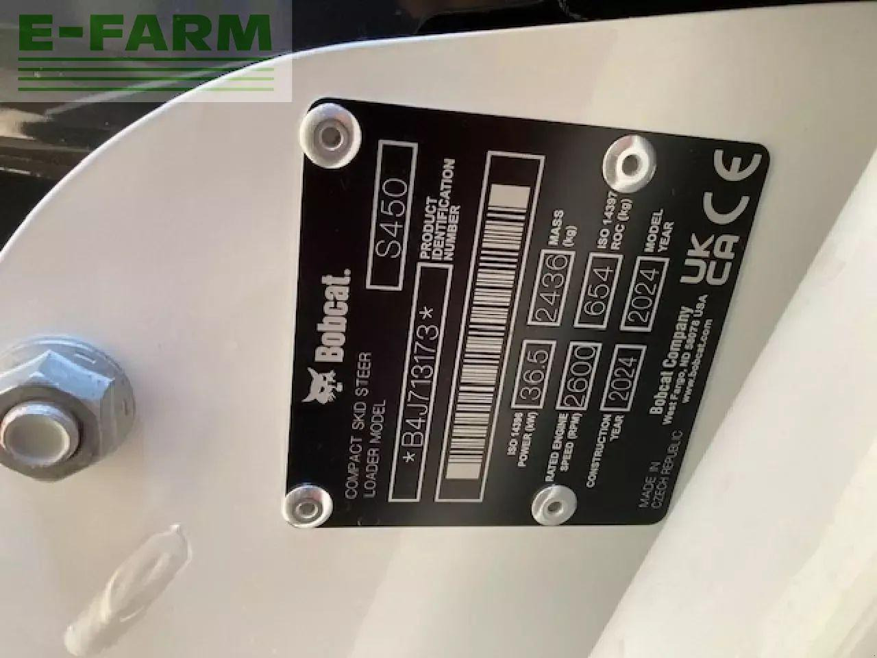 Bobcat s450 - Minikotró: 5 kép. Bobcat s450 - Minikotró: 5 kép.