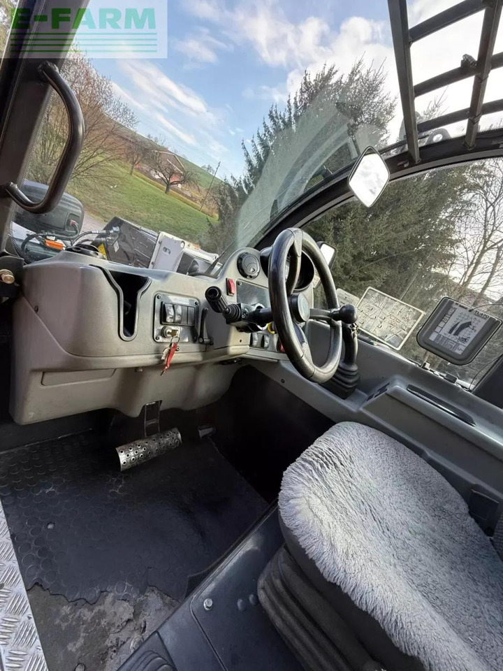 Bobcat tl 470 - Teleszkópos rakodó: 4 kép. Bobcat tl 470 - Teleszkópos rakodó: 4 kép.