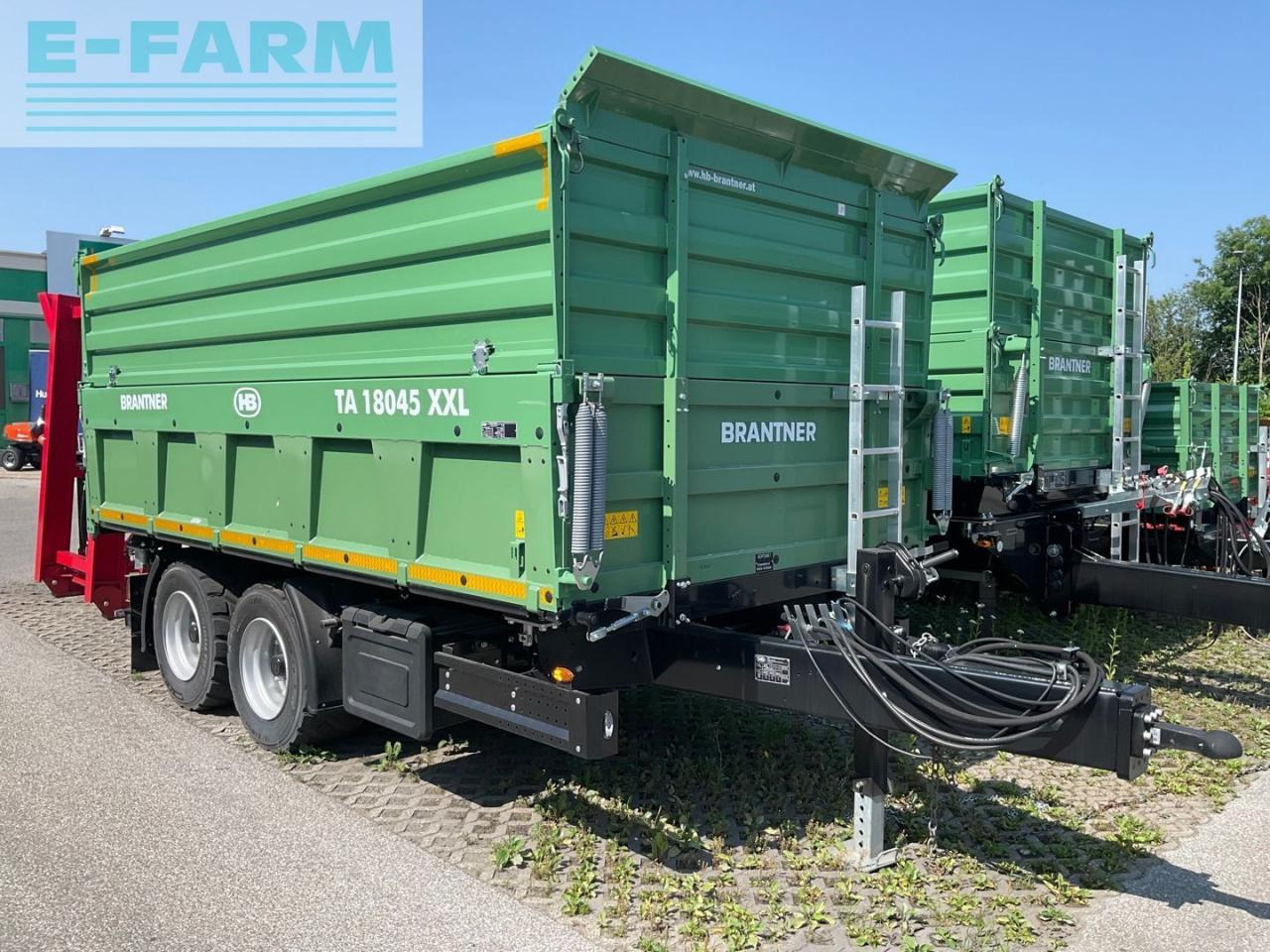 Brantner TA 18045 XXL - Mezőgazdasági billenőpótkocsi: 1 kép. Brantner TA 18045 XXL - Mezőgazdasági billenőpótkocsi: 1 kép.