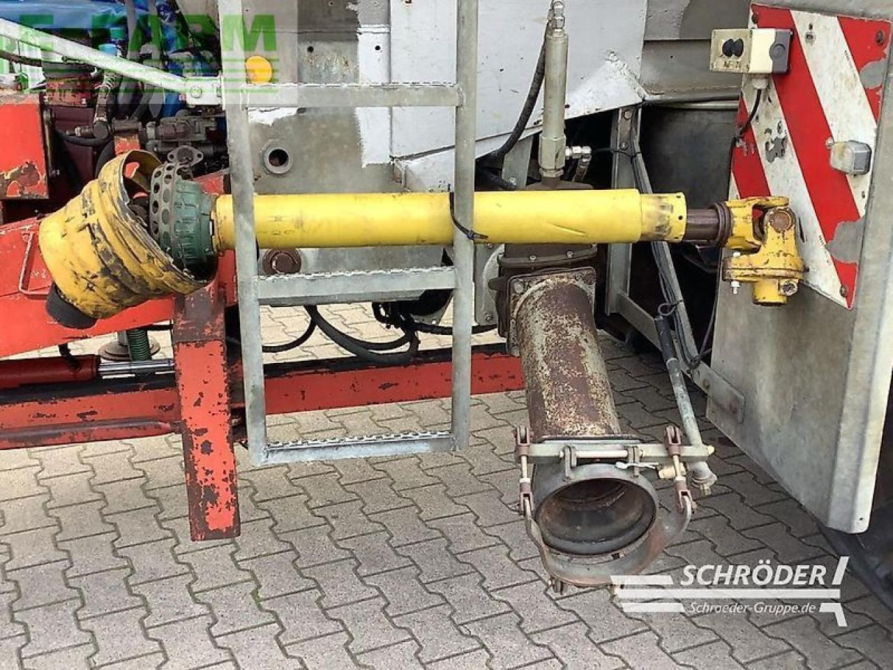 Műtrágyaszóró gép Bruns 26000 l: 9 kép. Műtrágyaszóró gép Bruns 26000 l: 9 kép.