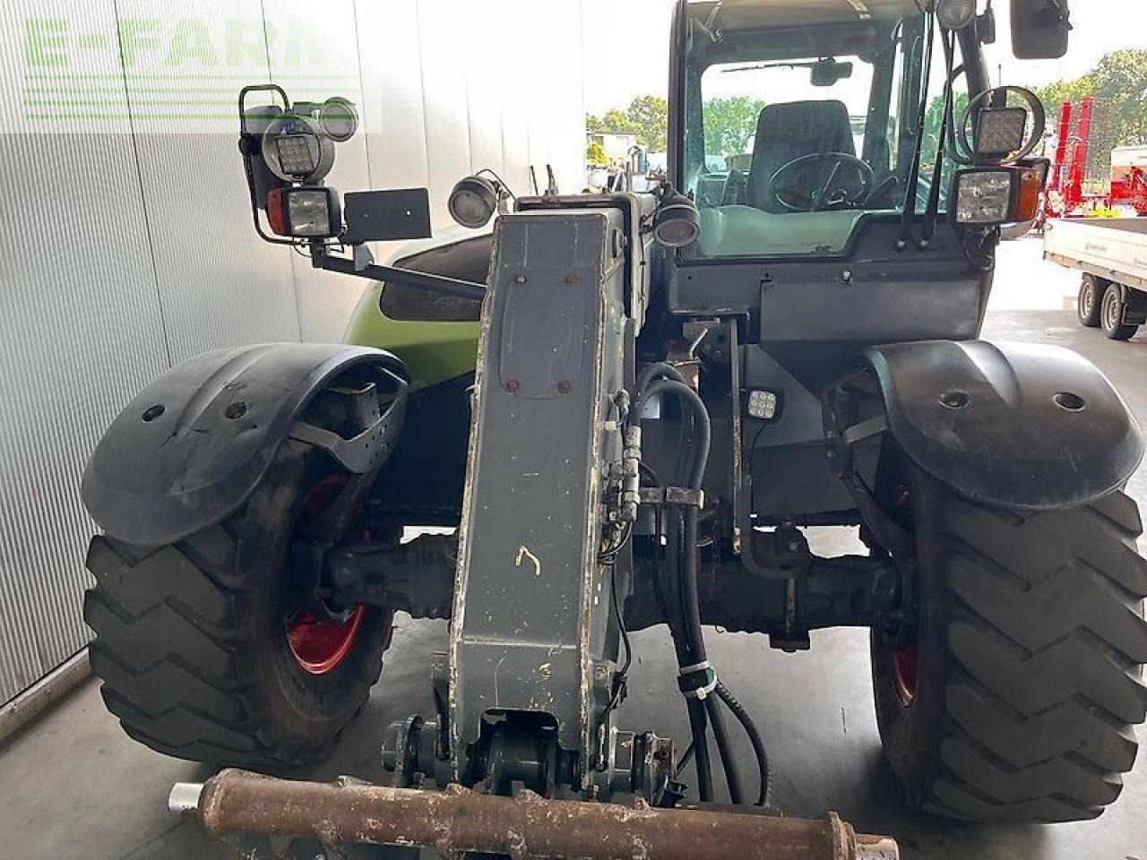 CLAAS 6030 variopower - Teleszkópos rakodó: 3 kép. CLAAS 6030 variopower - Teleszkópos rakodó: 3 kép.