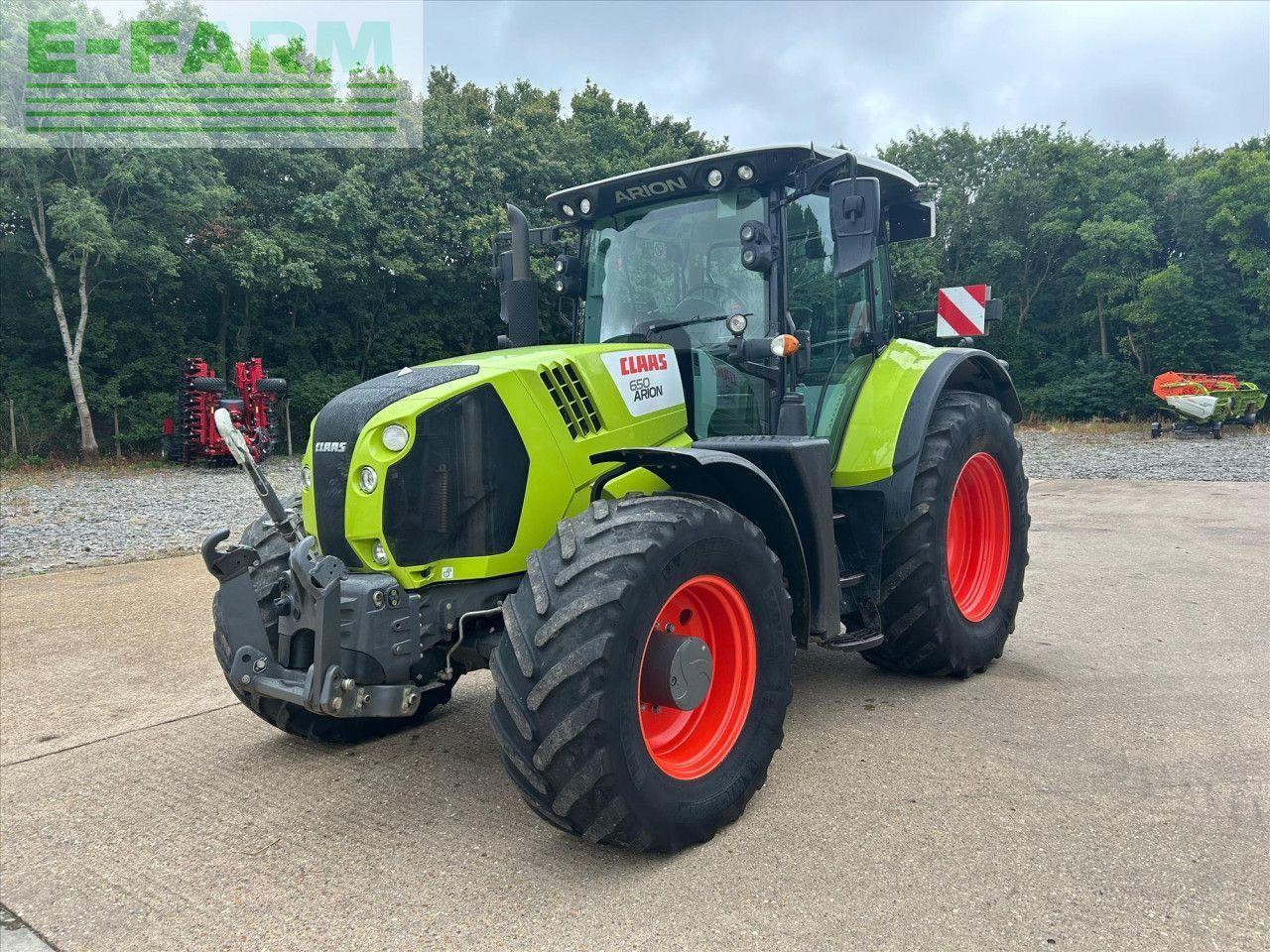 CLAAS ARION 640 CEBIS CEBIS - Traktor: 1 kép. CLAAS ARION 640 CEBIS CEBIS - Traktor: 1 kép.