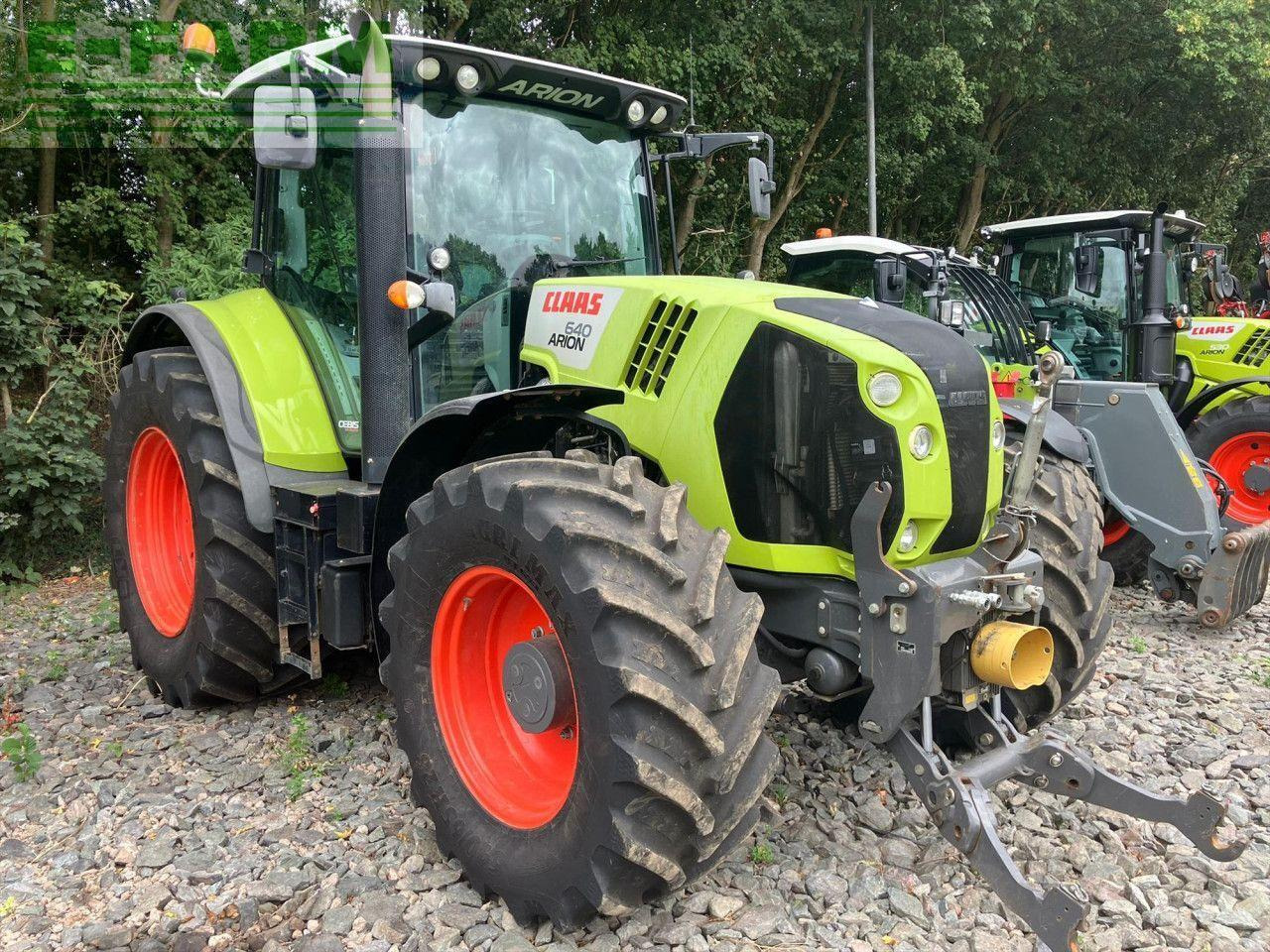 CLAAS ARION 640 CEBIS - Traktor: 3 kép. CLAAS ARION 640 CEBIS - Traktor: 3 kép.