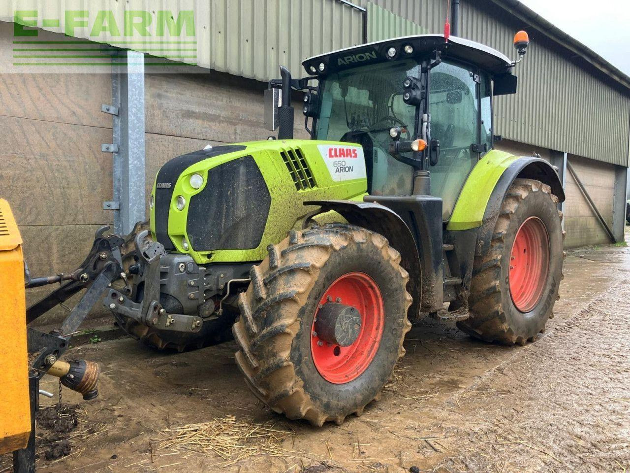CLAAS ARION 650 CIS CIS - Traktor: 1 kép. CLAAS ARION 650 CIS CIS - Traktor: 1 kép.