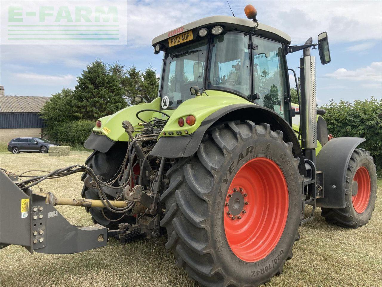CLAAS AXION 840 CMATIC CMATIC - Traktor: 3 kép. CLAAS AXION 840 CMATIC CMATIC - Traktor: 3 kép.