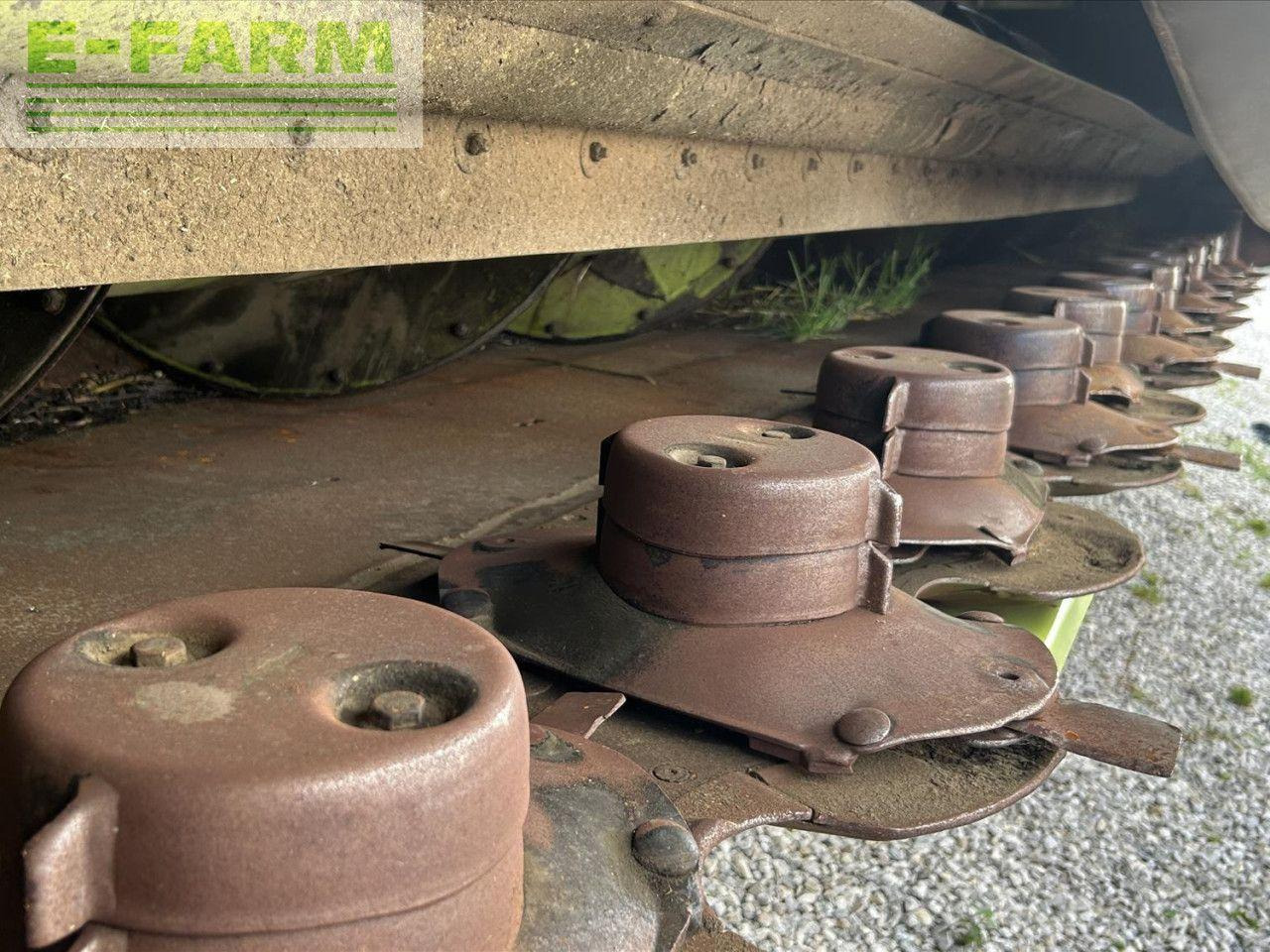 CLAAS DIRECT DISC - Önjáró szecskázógép: 3 kép. CLAAS DIRECT DISC - Önjáró szecskázógép: 3 kép.