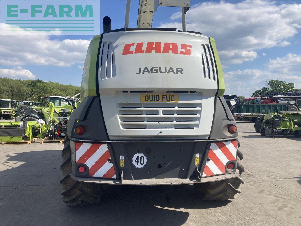 CLAAS JAGUAR 940 C/W PU300 4WD - Önjáró szecskázógép: 5 kép. CLAAS JAGUAR 940 C/W PU300 4WD - Önjáró szecskázógép: 5 kép.