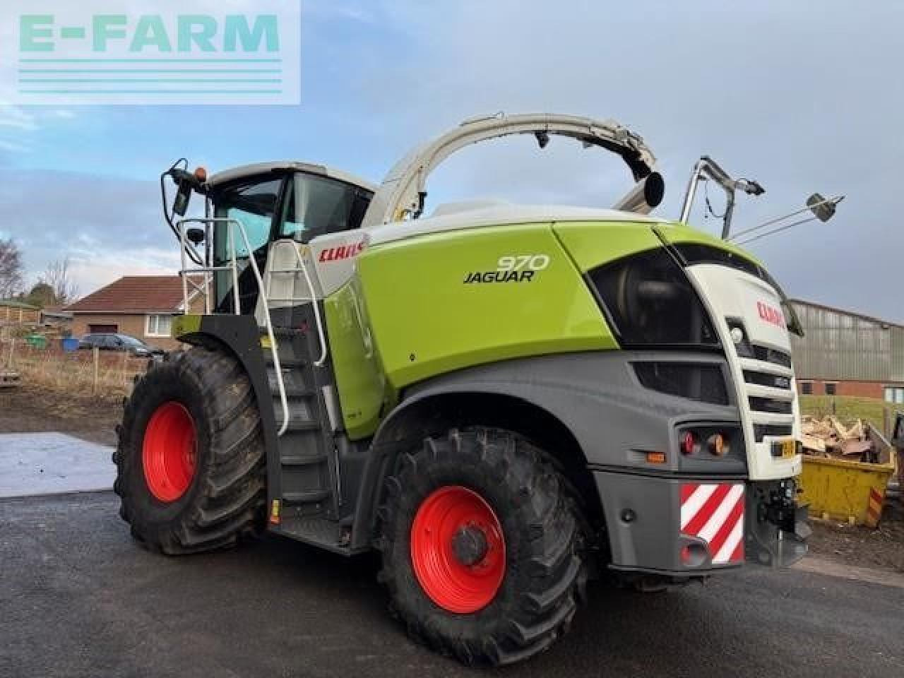 CLAAS JAGUAR 970 - Önjáró szecskázógép: 1 kép. CLAAS JAGUAR 970 - Önjáró szecskázógép: 1 kép.