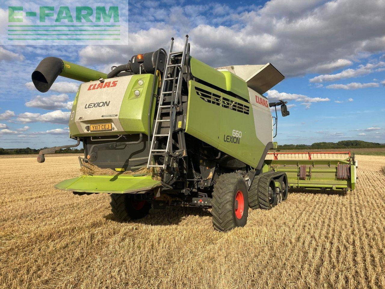 CLAAS LEXION 660 TT - Kombájn: 4 kép. CLAAS LEXION 660 TT - Kombájn: 4 kép.